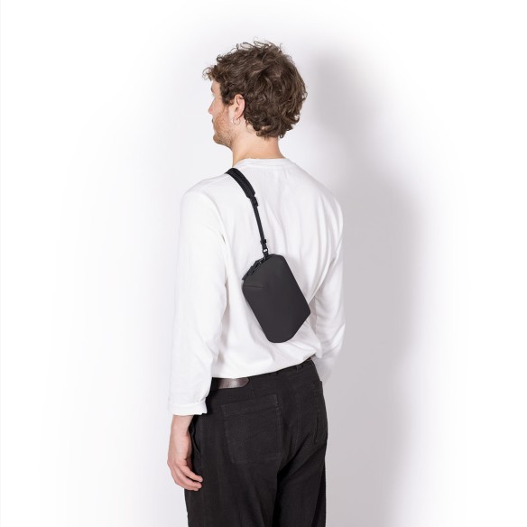 ANDO BAG LOTUS, Black