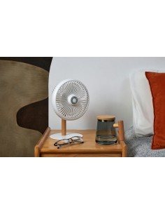 BEYOND PORTABLE DESK FAN LIGHT, Cream White