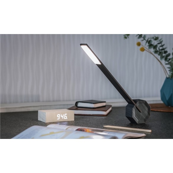 OCTAGON ONE RECHARGEABLE DESK LIGHT, Black