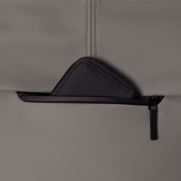 KITO MEDIUM BACKPACK LOTUS, Dark Grey