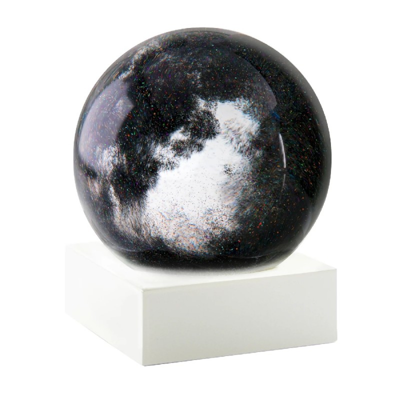 SNOWGLOBES, Eclipse