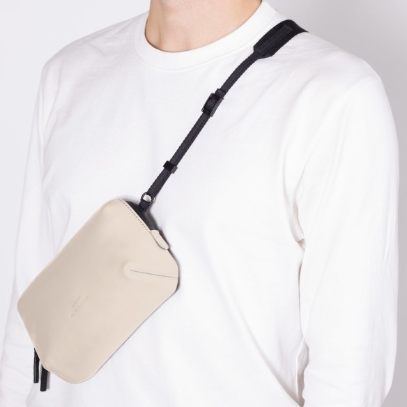 ANDO LARGE LOTUS, Light Sand