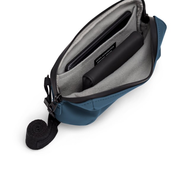 ANDO MEDIUM LOTUS, Petrol