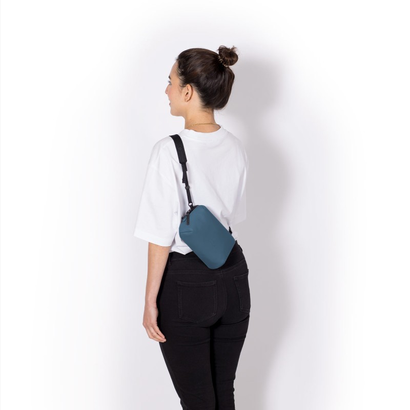 ANDO MEDIUM LOTUS, Petrol