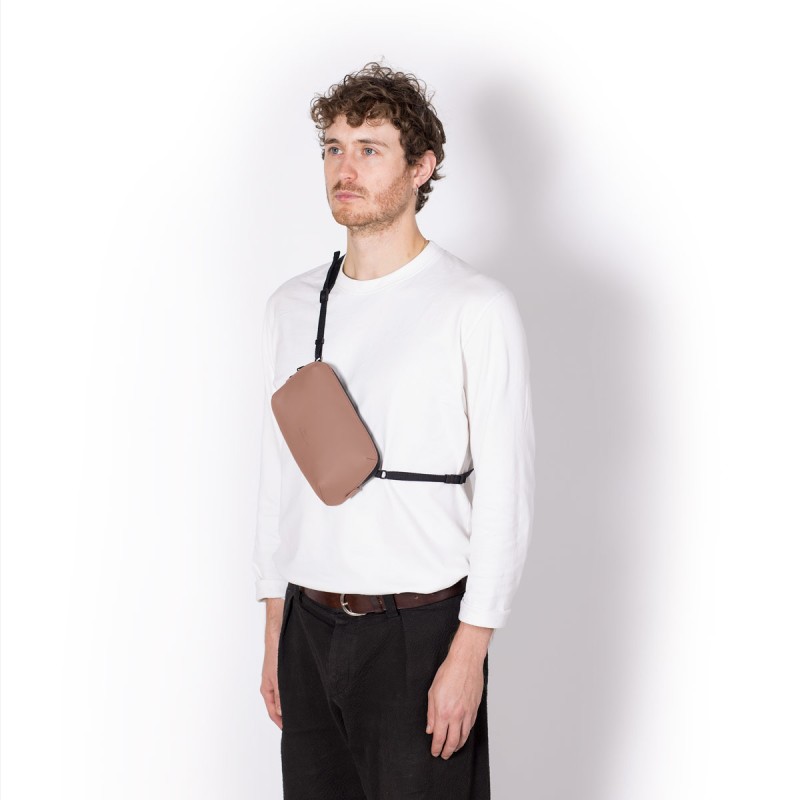 ANDO MEDIUM LOTUS, Redwood